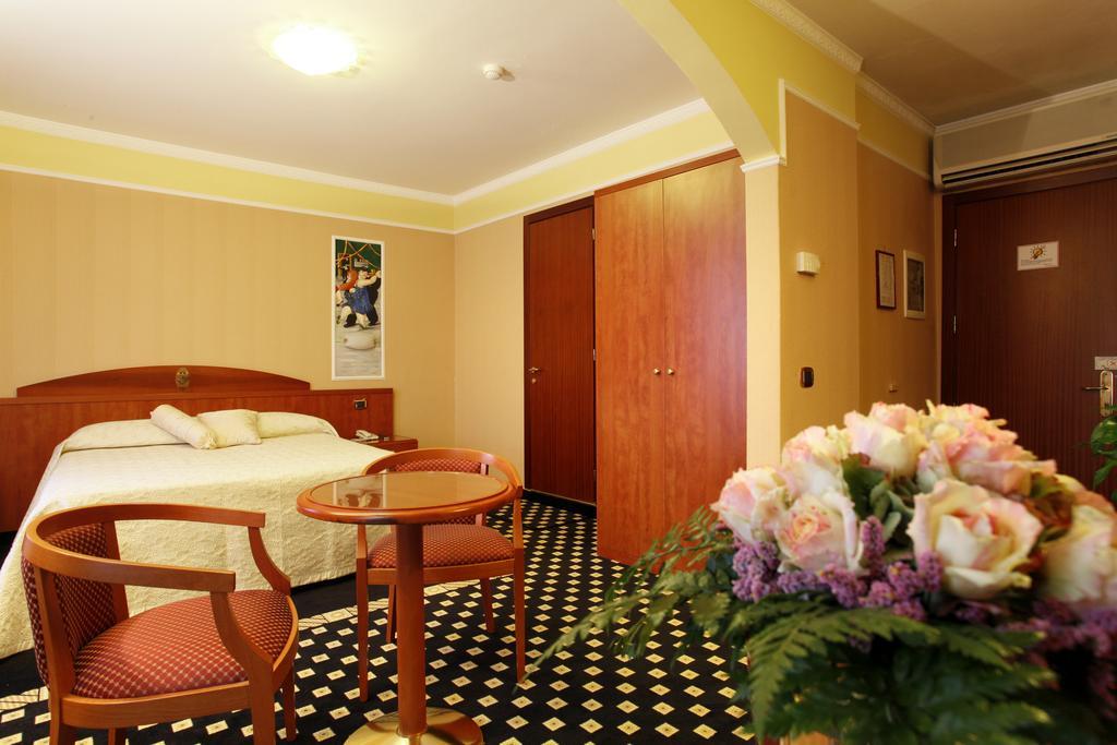 מונטה קטיני טרמה Boutique Hotel Puccini מראה חיצוני תמונה
